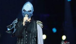 一个蒙面男士爆料娱乐圈,娱乐圈幕后真相大揭秘