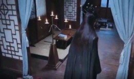 新闻诡异爆料视频播放,新闻诡异爆料引发网友热议