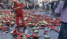 山西网红吃瓜事件真相,揭秘背后真相与争议